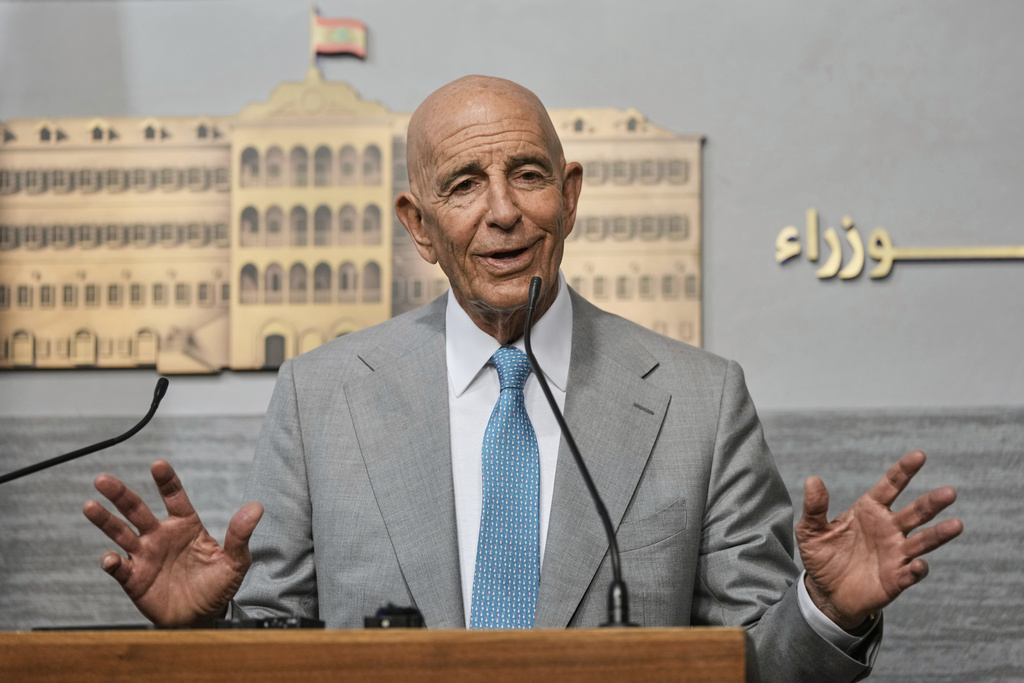 Ο Τομ Μπάρακ σε ομιλία του στην Λιβύη